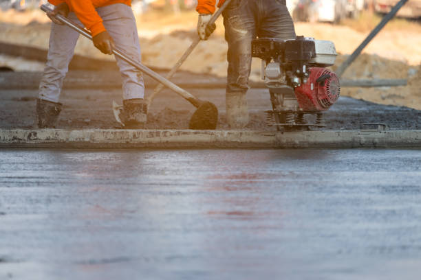 Best Concrete Sidewalk Installation in Jamestown, CA
