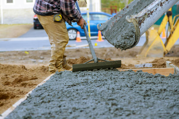 Best Concrete Pool Decks in Jamestown, CA